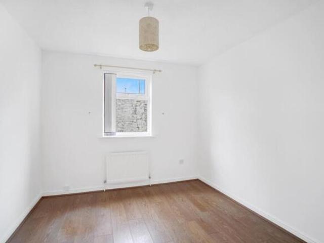 Apartment for sale in Upchurch, Gillingham