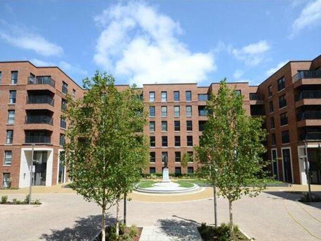 House for sale in Slough