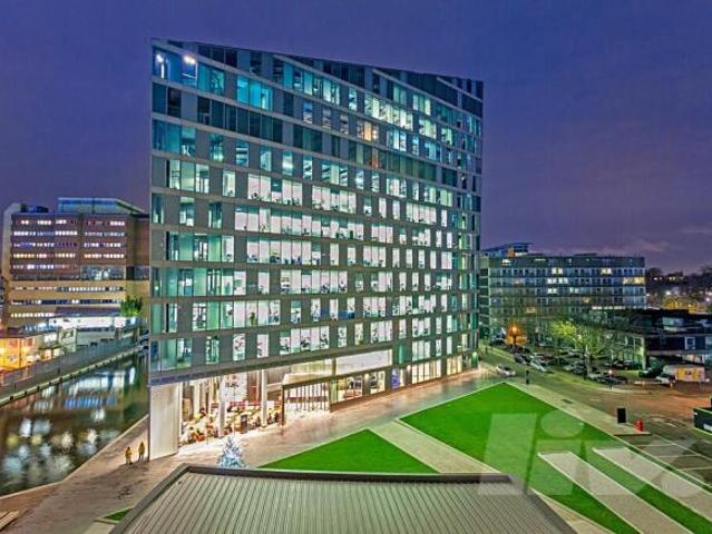 Apartment for sale in Paddington, Greater London