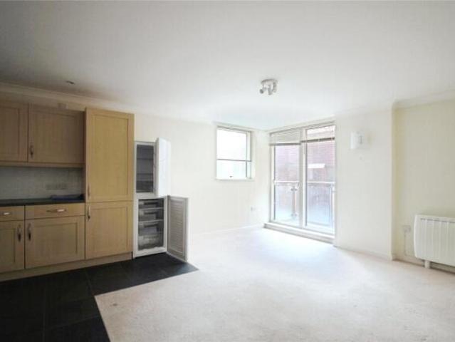 Apartment for sale in Reading