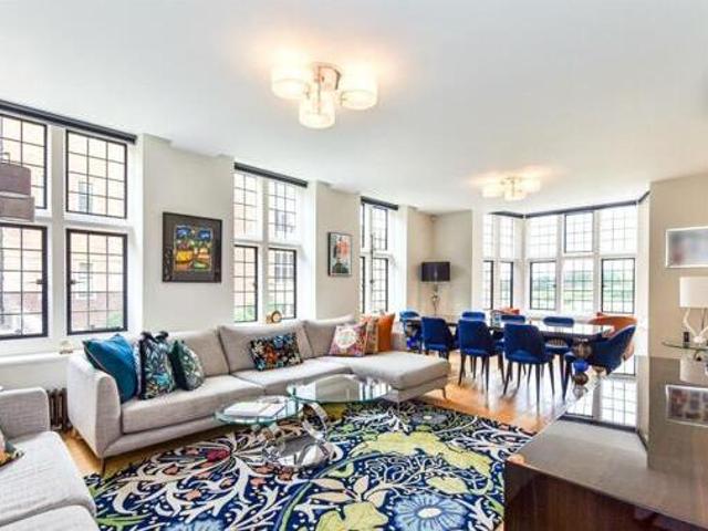 House for sale in Littlecote, West Sussex