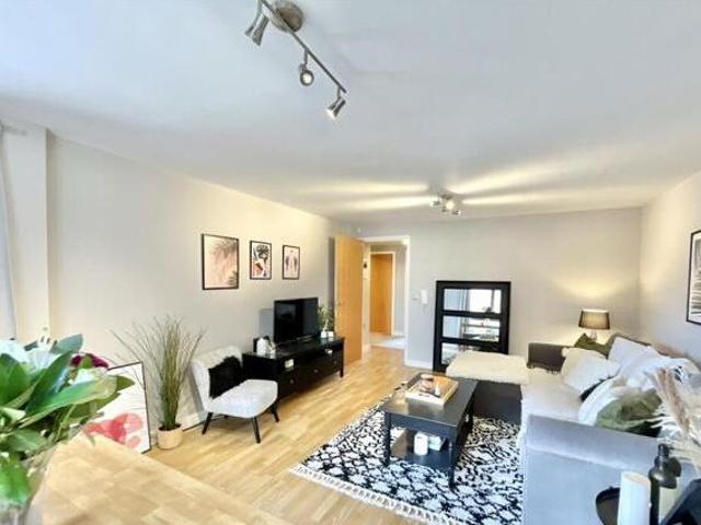 House for sale in Amazon Gateshead, Gateshead