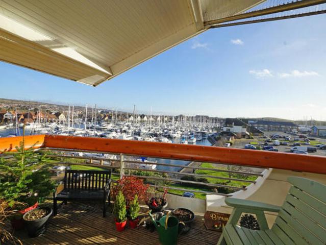 Apartment for sale in Port Solent, Portsmouth