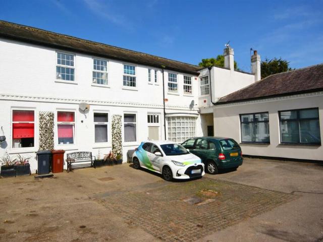 Apartment for sale in Lincoln