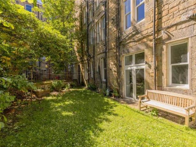 Apartment for sale in Bruntsfield, Scotland