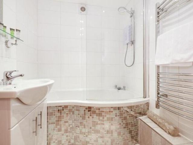 Apartment for sale in High Harrogate, Harrogate