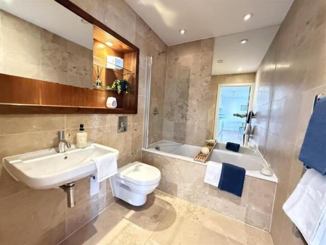 Apartment for sale in New Islington, Georgia