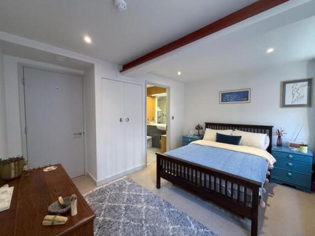 Apartment for sale in Bengal, Greens Norton