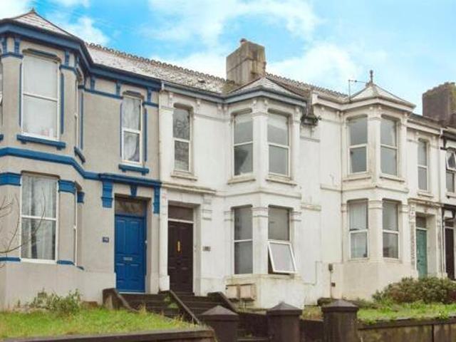 House for sale in Follaton, Strode