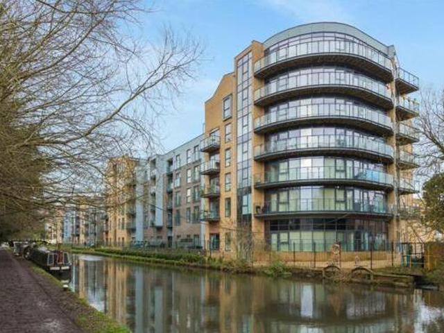 House for sale in Pouchen End, Hertfordshire
