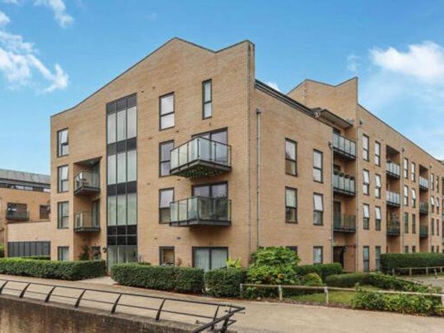 House for sale in Pouchen End, Hertfordshire