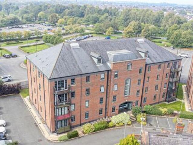 House for sale in Warrington, England