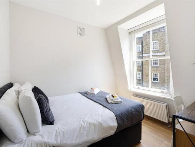 Apartment for sale in Cat Hill