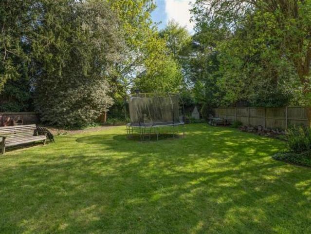 Apartment for sale in The Bridge, Kent