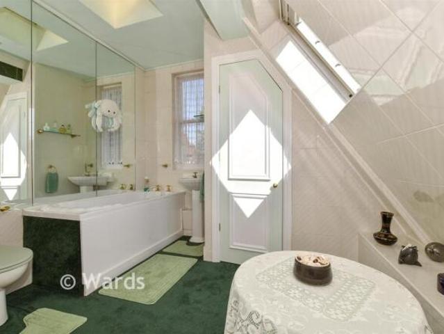 Apartment for sale in The Bridge, Kent