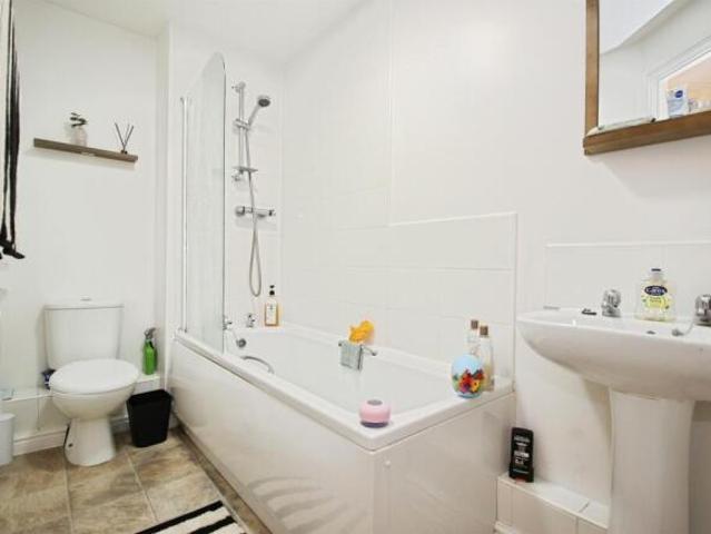 Apartment for sale in New Forest, Leeds