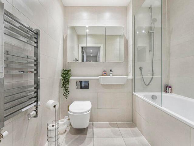 Apartment for sale in Cat Hill