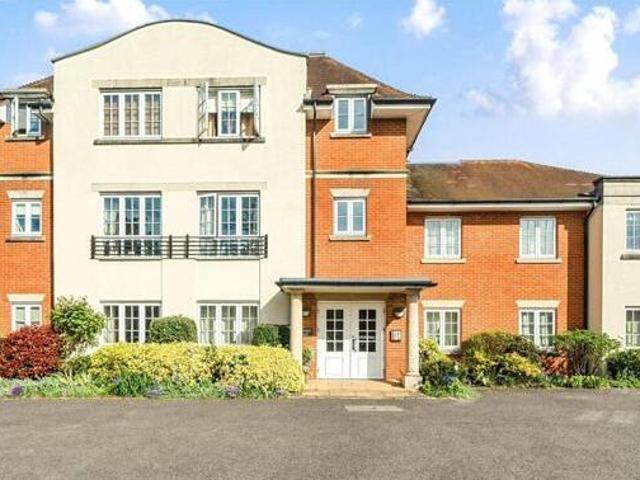 House for sale in Newbury, West Berkshire