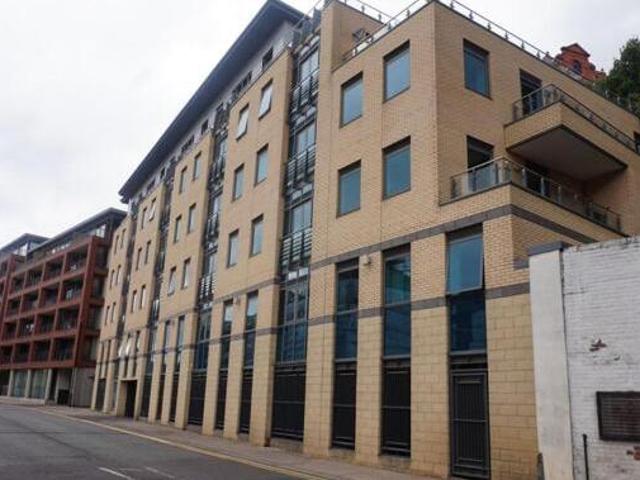 House for sale in Amazon Gateshead, Gateshead
