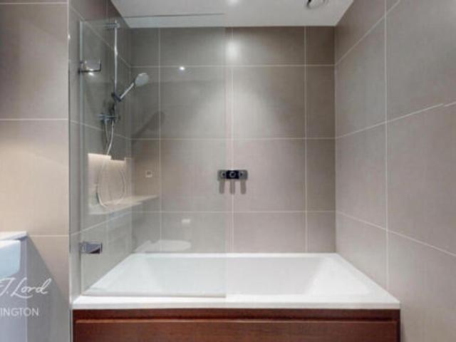 Apartment for sale in Woodberry Down, Stamford Hill