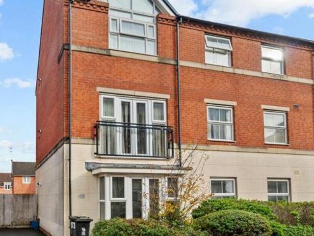 House for sale in Newport