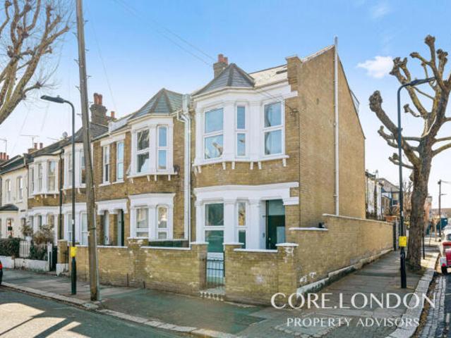 Apartment for sale in Cat Hill