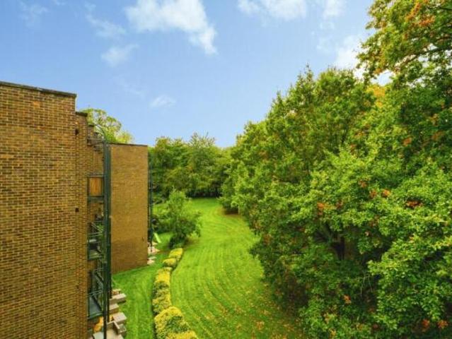 Apartment for sale in Sandwich, Dover