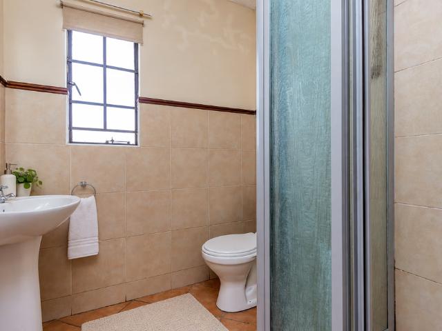 Apartment for sale in Noordwyk, City of Johannesburg Metropolitan Municipality
