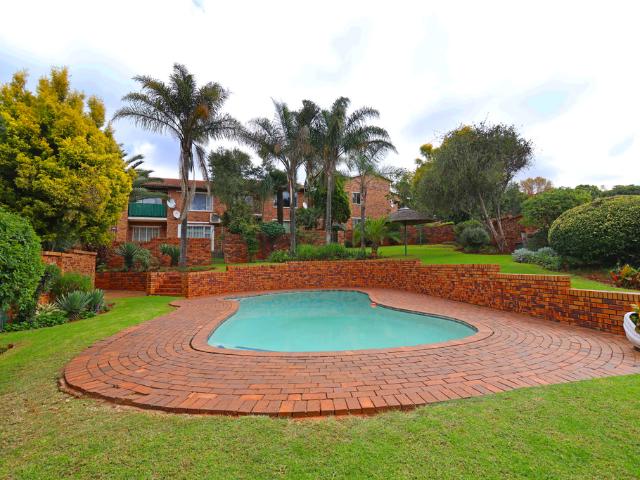 Apartment for sale in Vosloorus, Gauteng