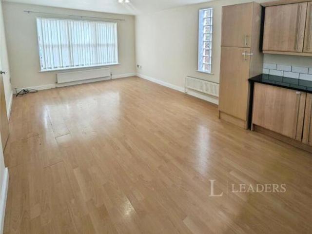 Apartment for sale in Northgate, Stokesby