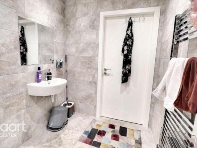 Apartment for sale in Black Friars, Old Wharf