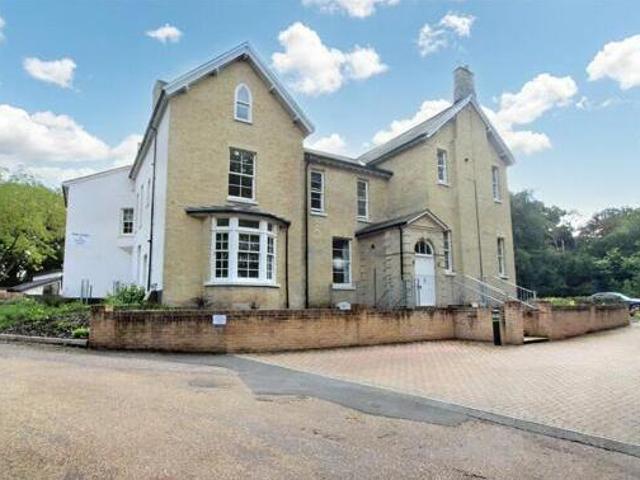 House for sale in Heartsease, East Bank