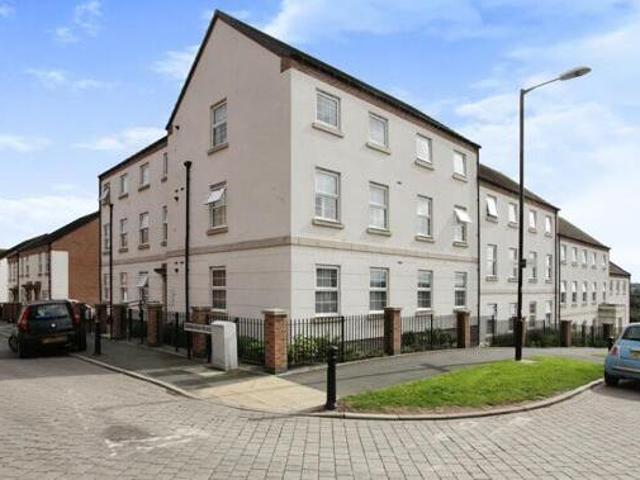 House for sale in Camp Hill, Warwickshire