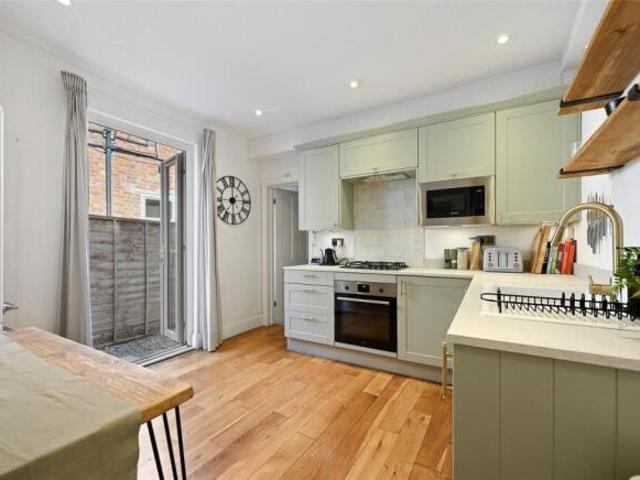 Apartment for sale in Cat Hill