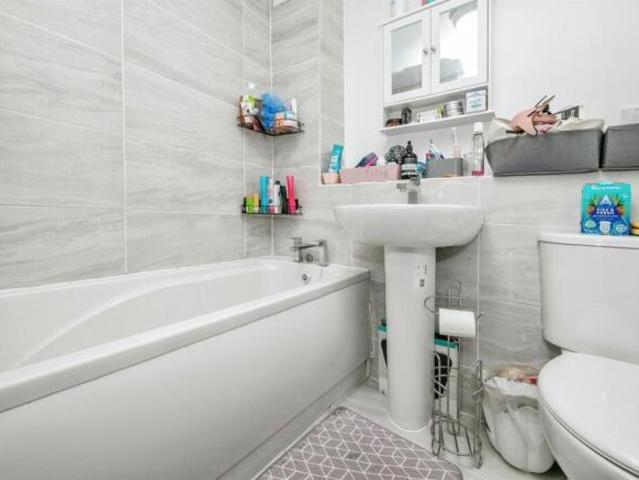 Apartment for sale in California, Key Street