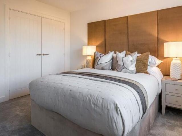 Apartment for sale in Herne, Kent