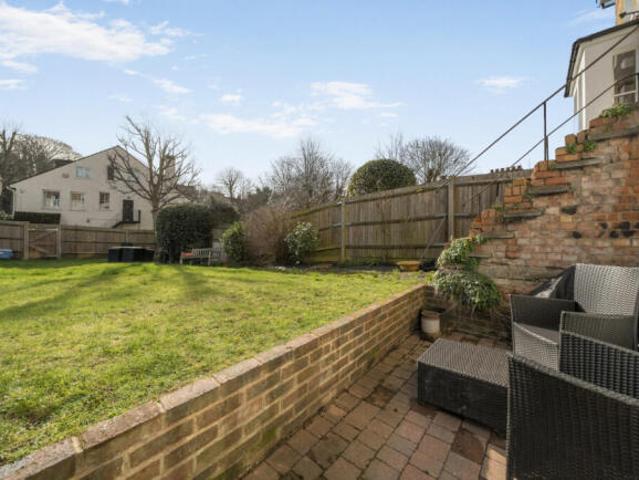 Apartment for sale in Kent