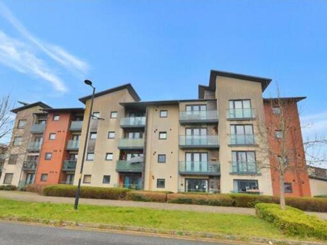 House for sale in Swindon