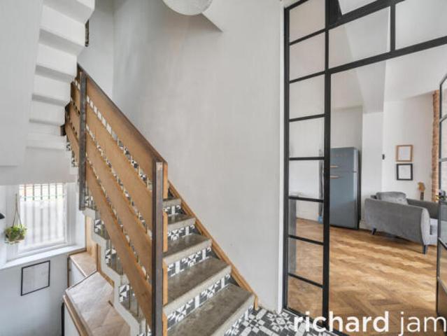 Apartment for sale in Rodbourne, Swindon