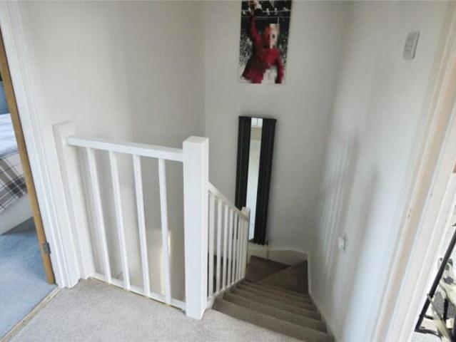 Apartment for sale in Navestock Side