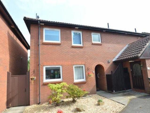House for sale in Roby Mill, Lancashire