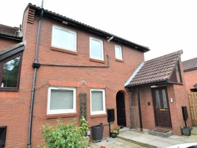 House for sale in Roby Mill, Lancashire