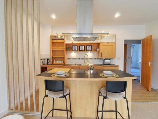 Apartment for sale in Oxclose, Washington