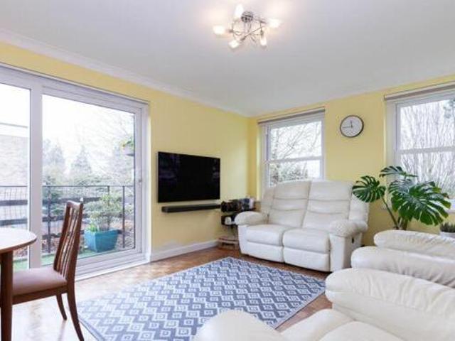 House for sale in The Slade, Oxfordshire