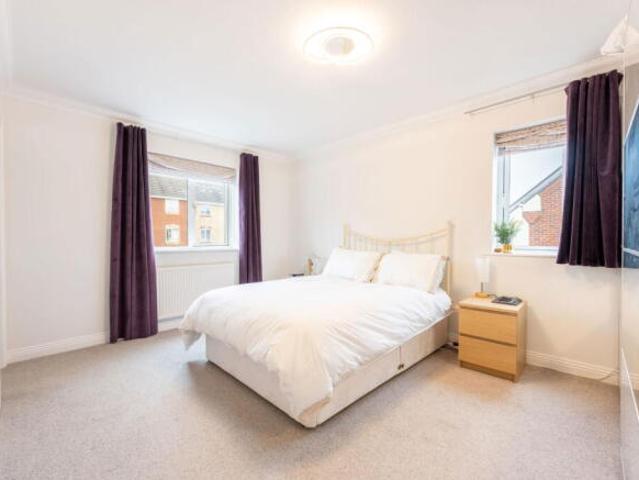 Apartment for sale in Ocean Village, City Of Southampton