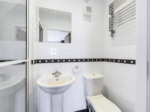 Apartment for sale in Newcastle Upon Tyne