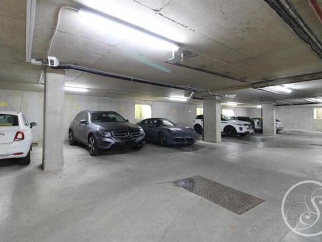 Apartment for sale in Roundhay, West Yorkshire