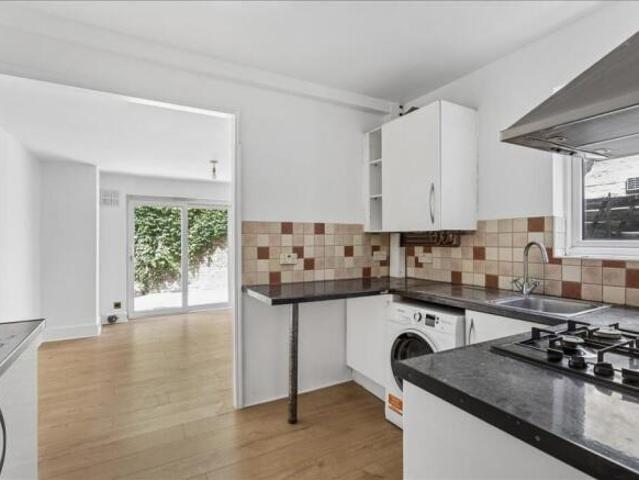 Apartment for sale in Hammersmith, Greater London