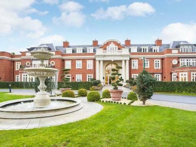 House for rent in Surrey