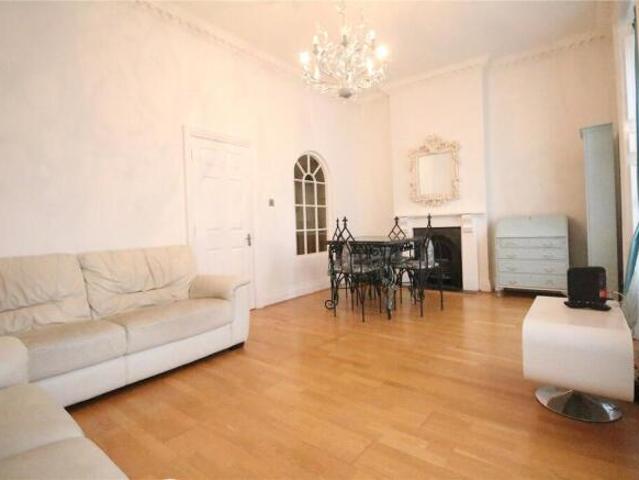 Apartment for sale in Feckenham, City Of Bristol